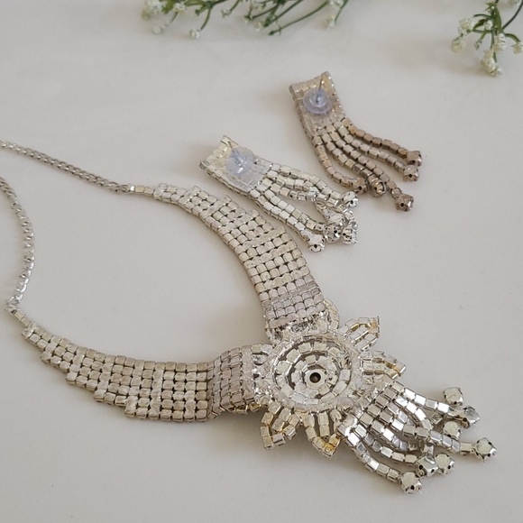 Necklace Set - Picture 6 of 15